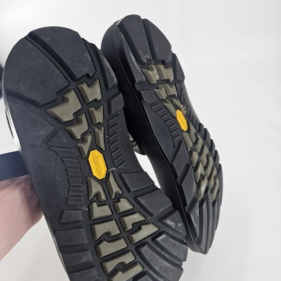 Chaco Black and Gray Men's Sandals 9 Z Strap - Picture 5 of 5